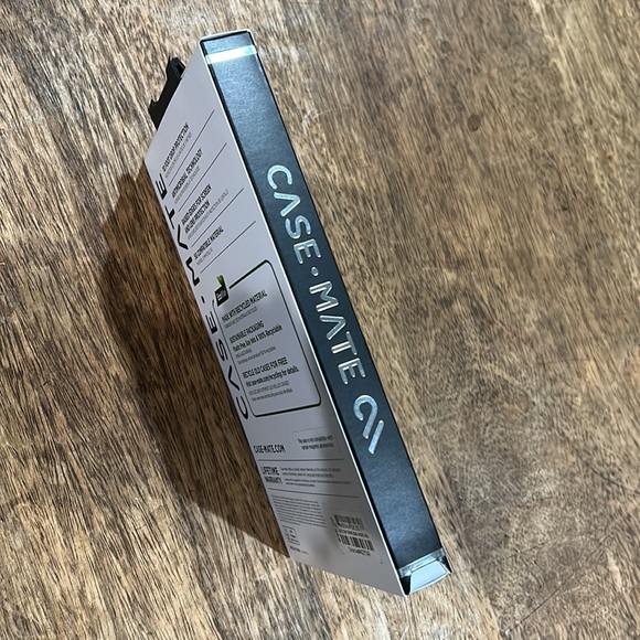 iPhone Case - Picture 4 of 5